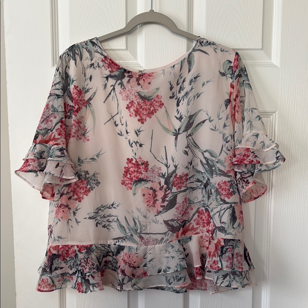Floral Ruffle Sleeve Top - Pink and Gray